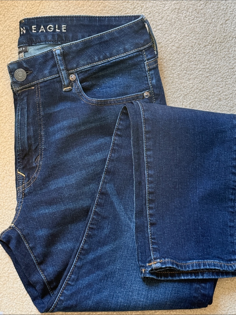 American Eagle Outfitters Men's Straight Jeans in Dark Blue - Picture 8 of 9